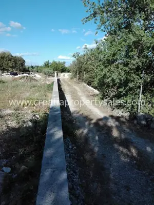 Grundstück, Brač, 1.000 m², 115.000 € - 3