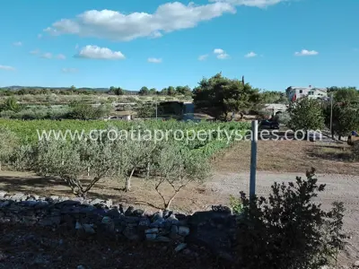 Grundstück, Brač, 1.000 m², 115.000 € - 2