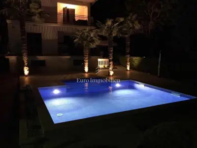 Haus 150 m², Malinska - Pool und großes Grundstück - 13