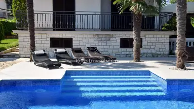 Haus 150 m², Malinska - Pool und großes Grundstück - 4