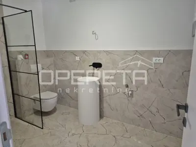 Penthouse, novogradnja na ekskluzivnoj lokaciji - prvi red do mora, Neviđane, 13 - 9