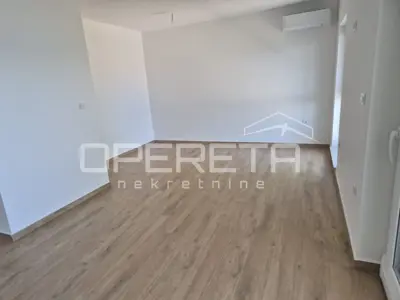Penthouse, novogradnja na ekskluzivnoj lokaciji - prvi red do mora, Neviđane, 13 - 4
