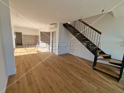 Moderna novogradnja u Gripolama, Zgrada B1, stan B, Rovinj