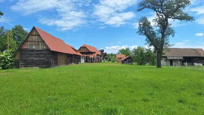 Haus 183 m², Stružec - traditionelles Anwesen unter Schutz - 9