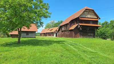 Haus 183 m², Stružec - traditionelles Anwesen unter Schutz