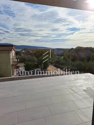 Villa u okolici Krka, bazen i pogled na more - 13