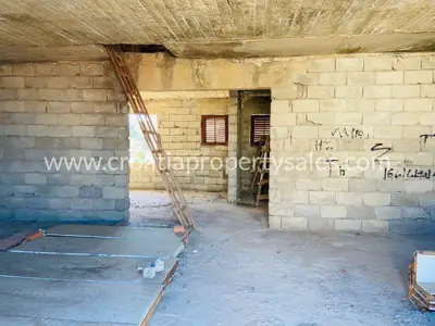 Wohnung, Brač, 112 m², 3-Zimmer, 620 000 € - 2