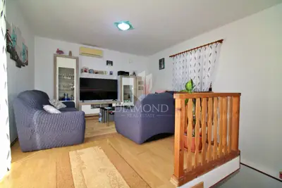 House 160 m², Labin - quiet settlement and yard 600 m² - 9