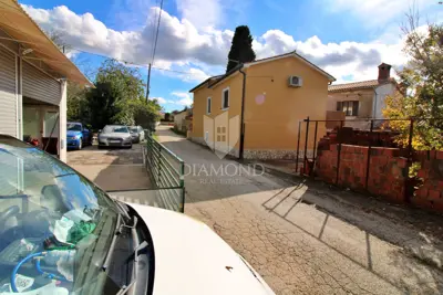 House 160 m², Labin - quiet settlement and yard 600 m² - 6