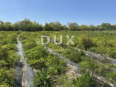 Landwirtschaftsfläche, Murvica - an der Hauptstraße und mit asphaltiertem Zugang - 3