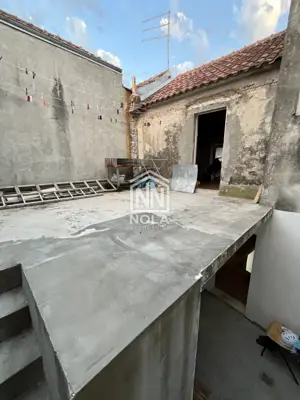 VODICE – Kamena kuća u centru grada s poslovnim prostorom - 10