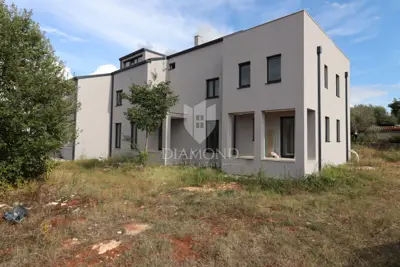 Poreč okolica, zweigeschossige Wohnung mit großer Terrasse und atemberaubendem Blick - 2