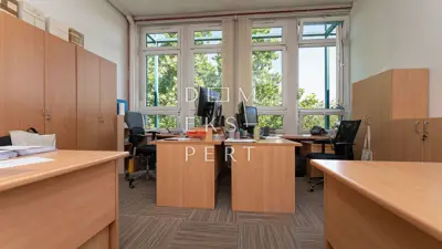 Gewerbeimmobilie zur Miete in Folnegovićevo naselje, 2000 m² - 18