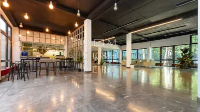 Gewerbeimmobilie zur Miete in Folnegovićevo naselje, 2000 m² - 3