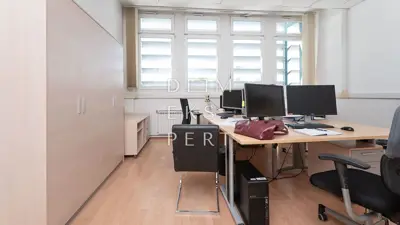 Gewerbeimmobilie zur Miete in Folnegovićevo naselje, 2000 m² - 12