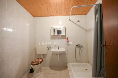 Novigrad - kuća s okućnicom, 200 m od mora - 8