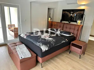 House for sale in Poljane, 328 m² - 7