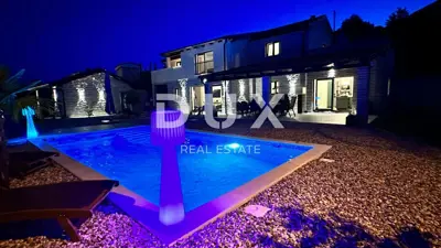 House for sale in Poljane, 328 m² - 18