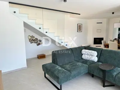 House for sale in Poljane, 328 m² - 4