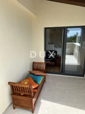 House for sale in Poljane, 328 m² - 13