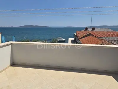 Haus 138 m², Kaštel Stari, 1. Reihe zum Meer