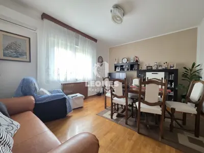 House 220 m², Umag - near the sea and the city center - 9