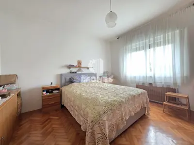 House 220 m², Umag - near the sea and the city center - 14