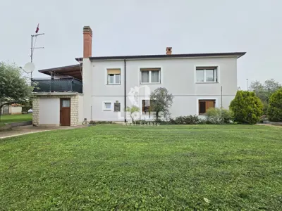 House 220 m², Umag - near the sea and the city center - 2