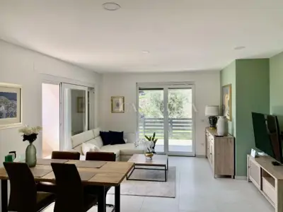 Wohnung 104 m², Doričići - 3 Schlafzimmer, Terrasse mit Meerblick - 2