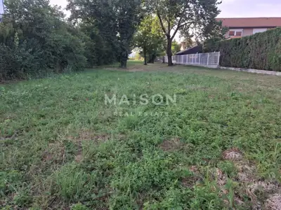Building plot 3.983 m², Gornji Stupnik by the main road - 3