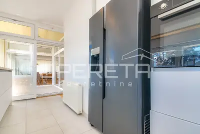 NAJAM, GORNJI BUKOVAC, 4s stan s 2 parkinga, 110 m² nkp - 8