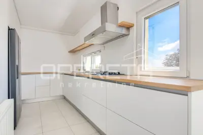 NAJAM, GORNJI BUKOVAC, 4s stan s 2 parkinga, 110 m² nkp - 6