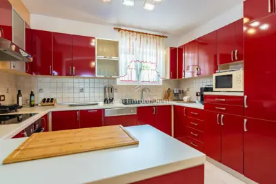 House for sale in Malinska, 330 m² - 17