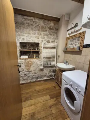 Kamena kuća u Betini, centar, pogled na more i terasa - 13