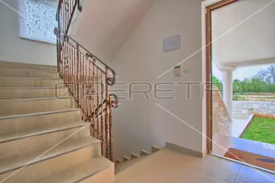 House for sale in Štokovci, 249 m² - 9