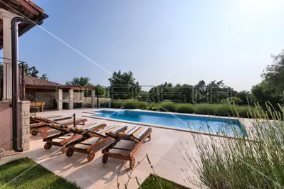 House for sale in Štokovci, 249 m² - 20