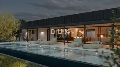 Haus zum Kauf in Buje, 332 m² - 2