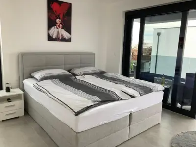 House with pool, Busoler near Pula, 3 km from the sea - 19