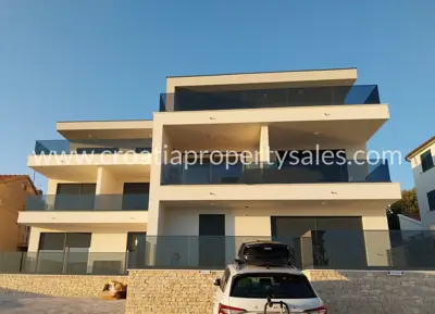 Stan, Šibenik, 63 m², 2-soban, 310 954 € - 10