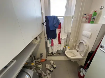 Zubarska ordinacija za najam u centru Rijeke - 10