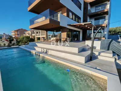 Zadar, Kožino - Fully furnished luxury apartment 100 meters from the beach, with a heated pool and sea view - 2