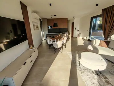 Zadar, Kožino - Fully furnished luxury apartment 100 meters from the beach, with a heated pool and sea view - 16
