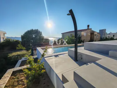 Zadar, Kožino - Fully furnished luxury apartment 100 meters from the beach, with a heated pool and sea view - 4