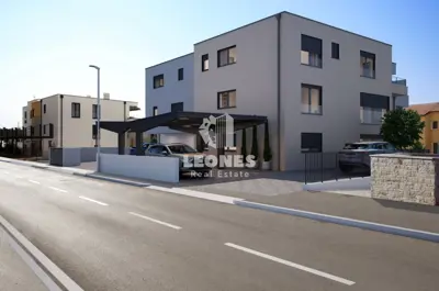 Stan 105 m², Novigrad - vrt, terasa i pogled na more - 3