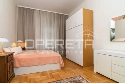 Apartment for rent in Donji grad, 90 m² - 5