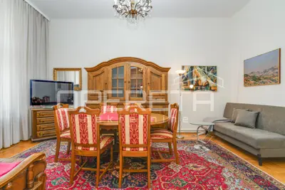 Apartment for rent in Donji grad, 90 m² - 11