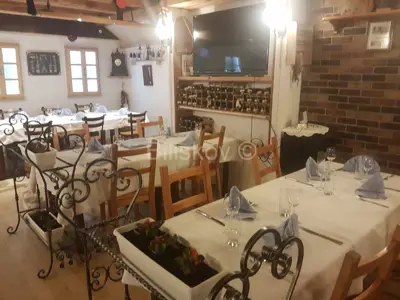 Hotel 378 m², Karlobag, 1. Reihe zum Meer und Meerblick - 9