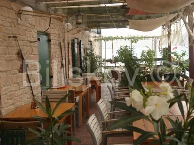 Hotel 378 m², Karlobag, first row to the sea and sea view - 10