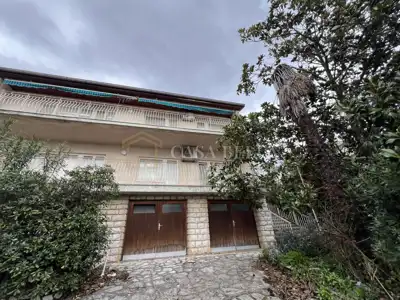 Selce, detached house 300 m², yard, garage, near the sea - 7