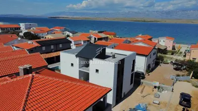 Otok Vir - kuća sa šest stambenih jedinica 70 m od mora - 5